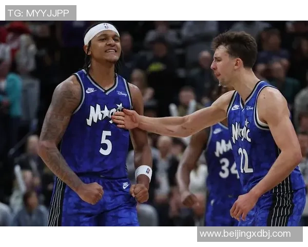 2021年2月26日NBA精彩对决鹈鹕与雄鹿的激烈较量回顾