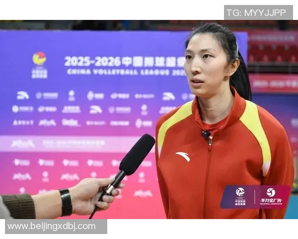 施海荣“同时双杀”制敌,吴梦洁狂砍28分,江苏女排3-0横扫夺冠